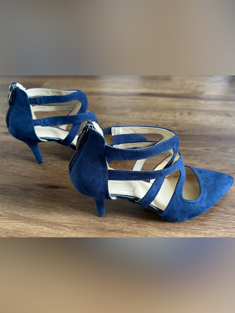 Liz Claiborne Navy Suede Strappy Pointed Toe Heels